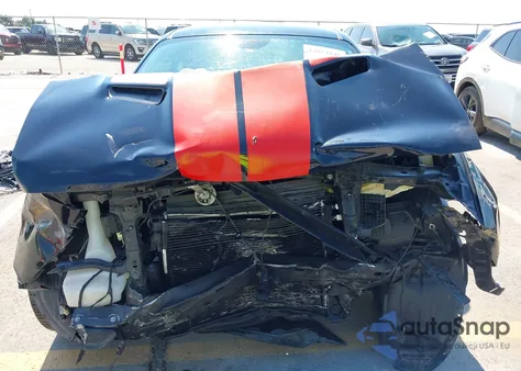 2018 Dodge Challenger Sxt z USA, uszkodzony, nr VIN 2C3CDZAG3JH241537